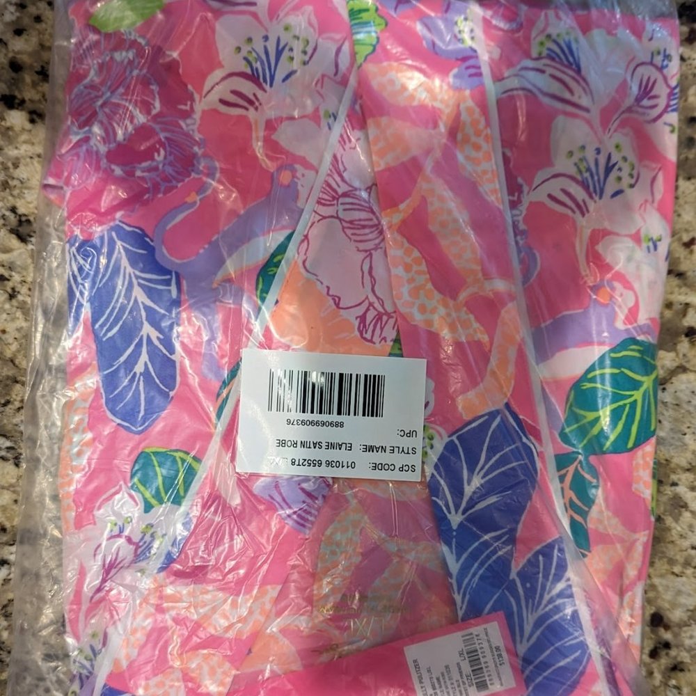 Lily Pulitzer Elaine Satin Robe NWT Size L/XL